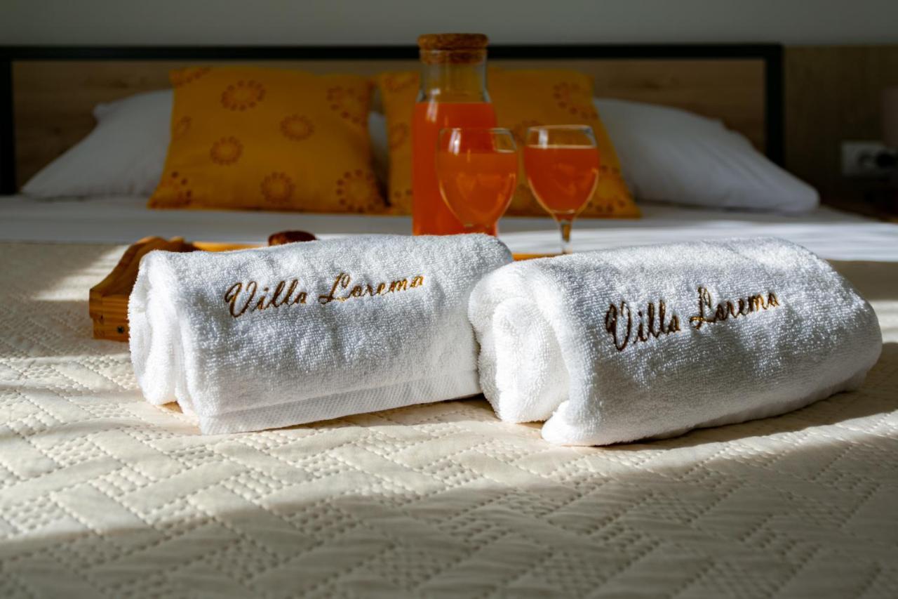 Villa Lorema-Pet Friendly On 5000 Sqm Garden,Pool, Jacuzzi, Billiard&Ps5 Sveti Filip i Jakov Ngoại thất bức ảnh